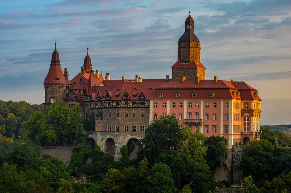 Castello Ksiaz Illuminato Dalla Luce Del Sole Nascente — Foto Stock