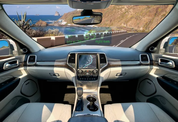 A visão de autônomo, luxuoso interior SUV.Futurista carro — Fotografia de Stock