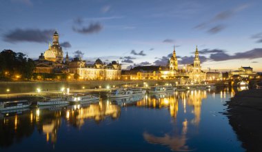 Dresden, Saksonya, Almanya-Haziran 2017: yeniden yapının panoraması