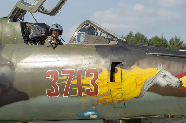 ШВЕЙДВИН, ПОЛЬША - 27 ИЮНЯ 2016:: Suchoj Су-22 F ВВС Польши — стоковое фото