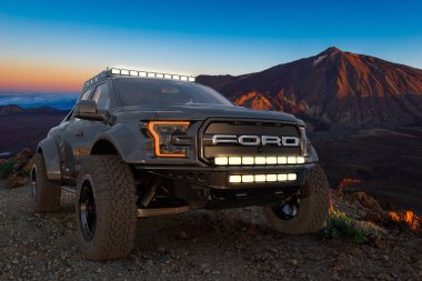 Ford F-150 Raptor - Gezegen üzerindeki En Aşırı Üretim Aracı