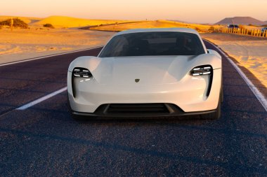 Porsche Misyonu E elektrikli spor araba 