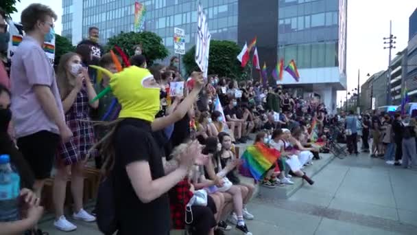 Katowice Polonia Agosto 2020 Marcha Por Igualdad Lgbt Los Jóvenes — Vídeos de Stock