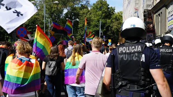 Katowice Polônia Setembro 2020 Marcha Pela Igualdade Lgbt Jovens Vestindo Imagem De Stock
