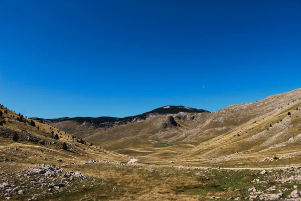 Bjelastic Nica山上的岩石景观 美丽的壁纸 波斯尼亚和黑塞哥维那Bjelastic Nica山秋季景色 — 图库照片