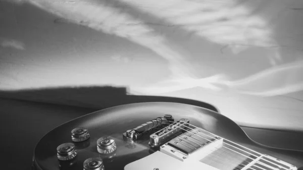 Guitarra Eléctrica Blanco Negro — Foto de Stock