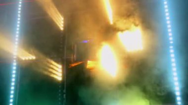 Gösteri için profesyonel sahne ışıklandırması 