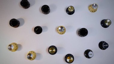       Gitar topuzları. renk arkaplanı   