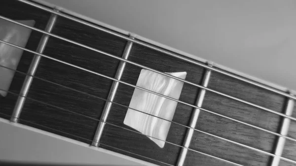 Guitarra Eléctrica Blanco Negro Espacio Copia —  Fotos de Stock
