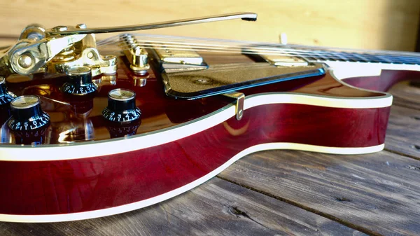 Elektrische Gitaar Houten Planken Close Kopieerruimte — Stockfoto