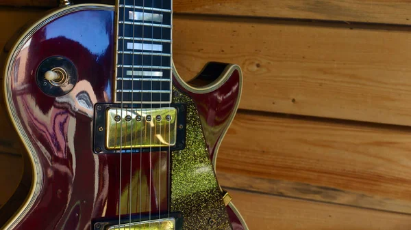 Elektrische Gitaar Houten Planken Close Kopieerruimte — Stockfoto