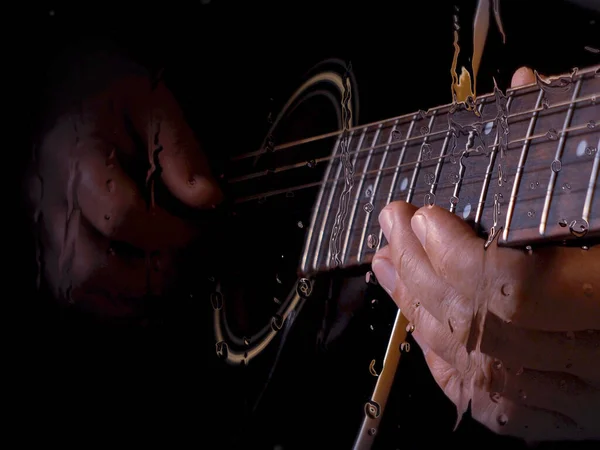Músico Toca Guitarra Estudio Cerca Del Micrófono Detrás Del Vidrio — Foto de Stock