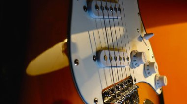 Elektro gitar kapanışı. Boşluğu kopyala