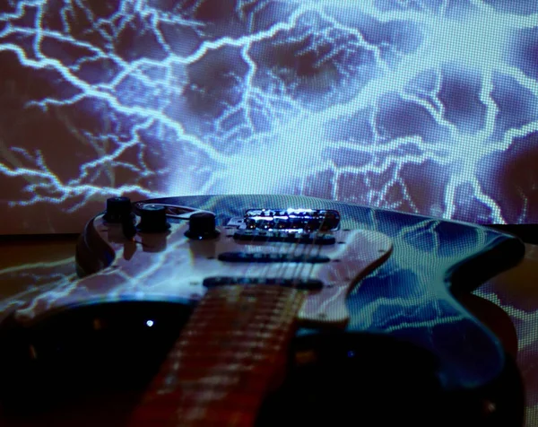 Guitarra Elétrica Luz Palco Espaço Cópia — Fotografia de Stock