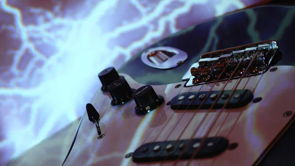 Guitarra Elétrica Luz Palco Espaço Cópia — Fotografia de Stock