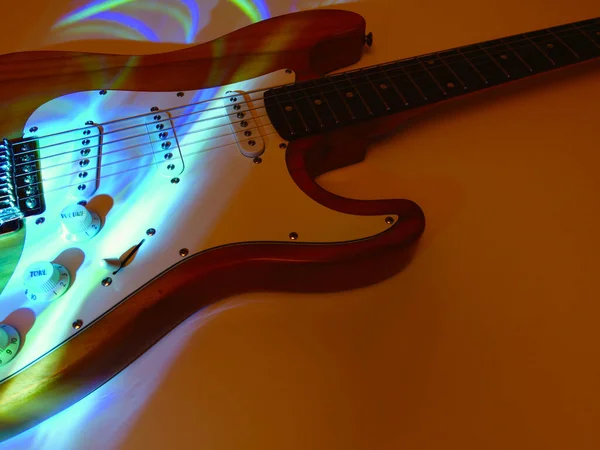 Guitare Électrique Dans Lumière Scène Espace Copie — Photo