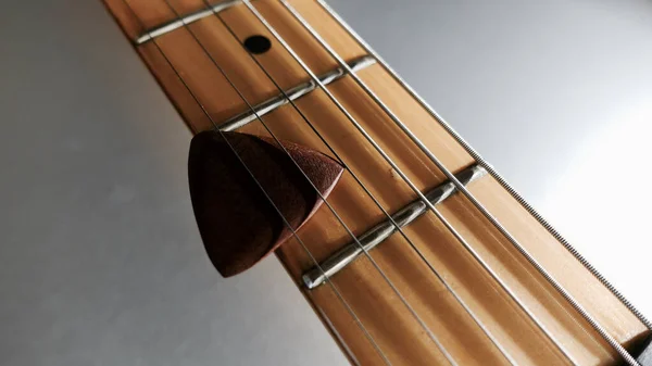 Guitarra Eléctrica Cuello Cabezal Primer Plano Fondo Color —  Fotos de Stock