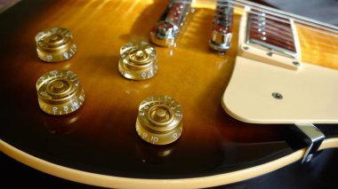 Elektro gitar kapanışı. Boşluğu kopyala