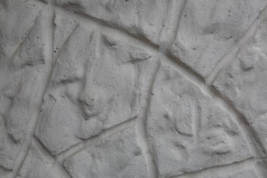 Doğal kaba bir taşın orijinal dokulu yüzeyi