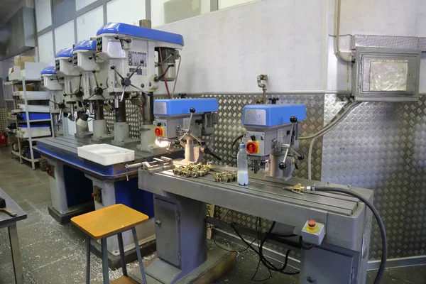 Máquina Industrial Retro Para Metalurgia Oficina Fábrica — Fotografia de Stock