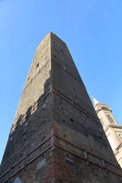Bolonia Włochy Czerwca 2018 Część Słynne Dwie Wieże Centrum Miasta — Zdjęcie stockowe