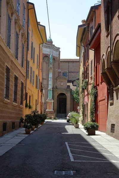 Gebäude Und Architektonische Details Auf Den Straßen Von Bologna Italien — Stockfoto