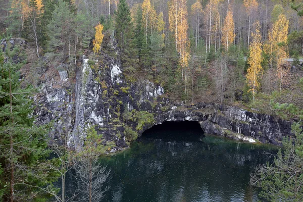 Pittoreske Herfst Landschap Het Karelische Mountain Park Ruskeala Rusland — Stockfoto