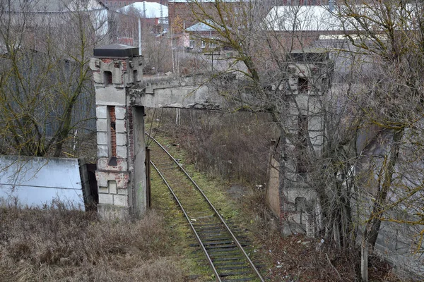 Alter Verlassener Bahnhof Einem Trüben Herbsttag — Stockfoto