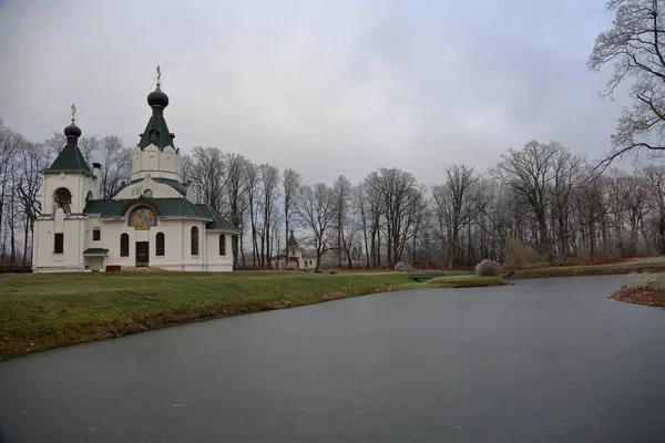 Izobilnoe Región Kaliningrad Rusia Noviembre 2018 Exterior Iglesia Madre Del —  Fotos de Stock