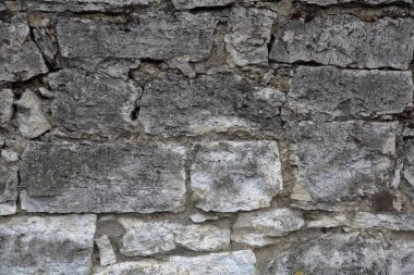 Doğal kaba bir taşın orijinal dokulu yüzeyi