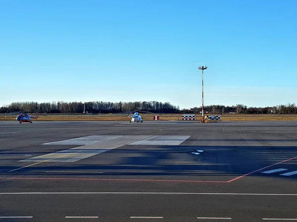 Civil aviation service area, Domodedovo, Russia — Stock Photo, Image
