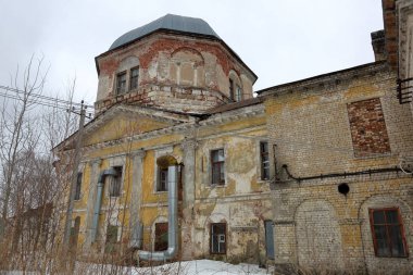 Diriliş Manastırı, Torzhok, Rusya Federasyonu