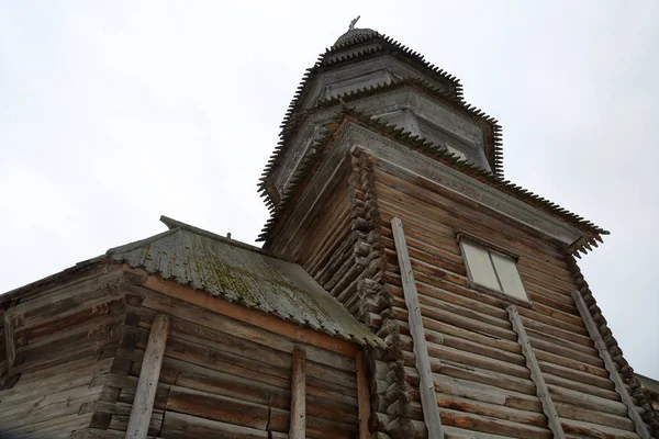 Ancienne église en bois Ascension, Torzhok, Russie — Photo