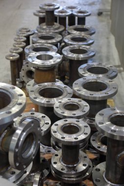 Metal endüstriyel boşluklar