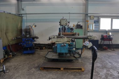 Eski metal işleme makine