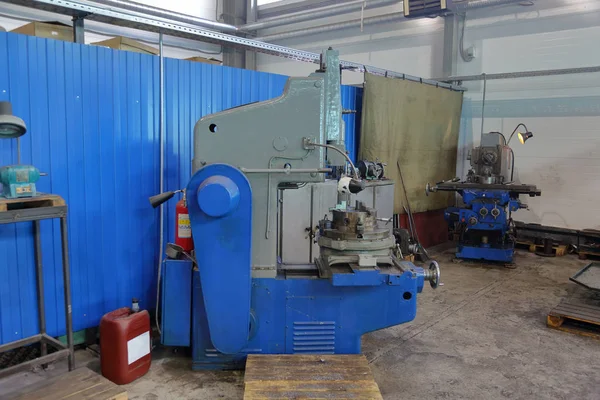 Eski metal işleme makine