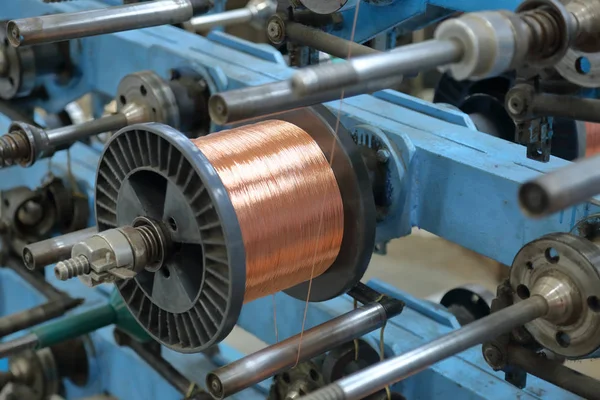 bakır tel bobinleri