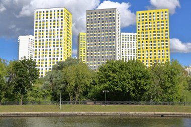 Moskova Nehri kıyısında konut gayrimenkul, Rusya