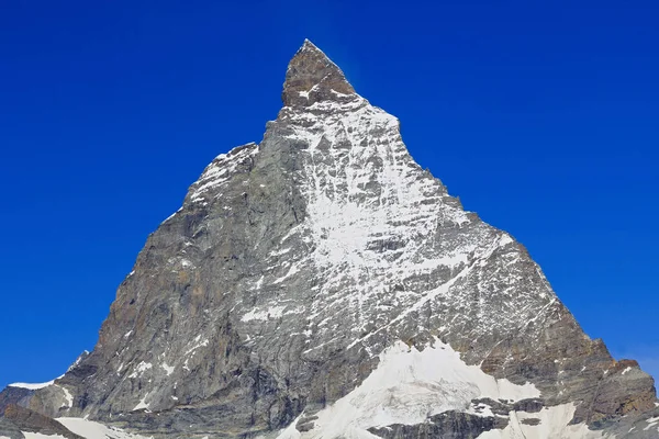 Cervino. Top nelle Alpi Pennine al confine tra Svizzera e Italia — Foto Stock