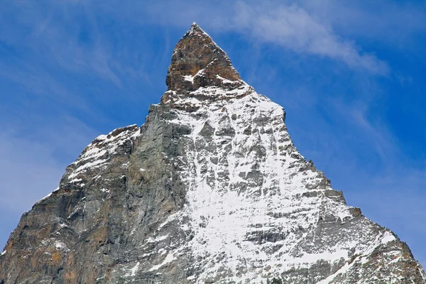 Matterhorn. Κορυφή στις Άλπεις Πενεννιά στα σύνορα Ελβετίας και Ιταλίας — Φωτογραφία Αρχείου
