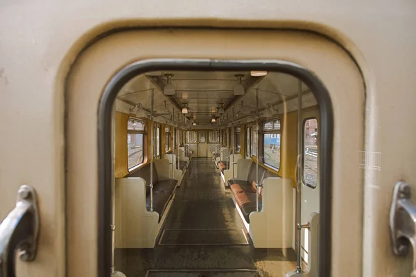 Внутри автомобиля Московского метро в 1935 году, Россия — стоковое фото