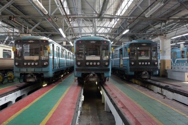 Metro servis istasyonunda. Moskova, Rusya