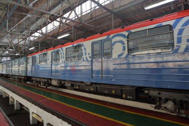 Metro servis istasyonunda. Moskova, Rusya