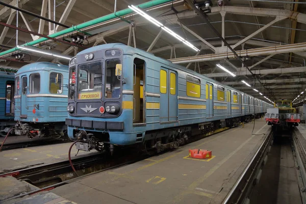 Железнодорожное депо метро. Москва, Россия — стоковое фото