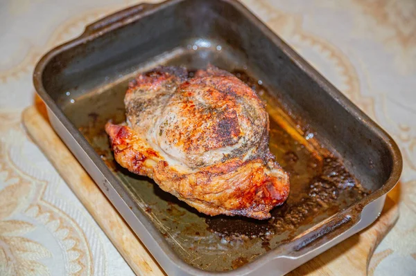 Gran Trozo Jugoso Jamón Cerdo Fríe Sirve Mesa — Foto de Stock