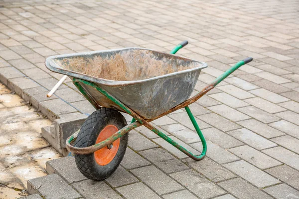 Carro Hierro Para Movimiento Manual Materiales Construcción Jardín Patio Trasero — Foto de Stock