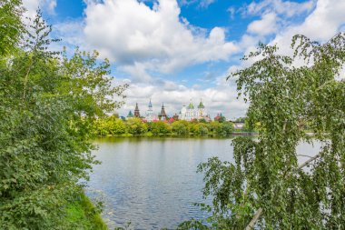 Moskova, Rusya - 16 Ağustos 2020: İzmailovo 'daki Kremlin binaları kompleksi. Benzersiz modern kültür ve eğlence merkezi