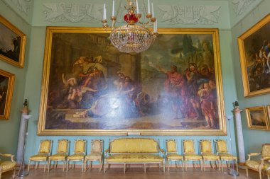 Krasnogorsk, Rusya - 23 Ağustos 2020: Tarihi Arkhangelskoye müzesinin mimari topluluğu