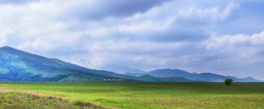 Kazakistan dağları yedekte