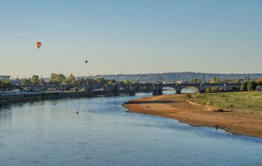 Dresden - Elbe Nehri ve Augustus Köprüsü, Saksonya, Almanya, Dresden, 30.09.201